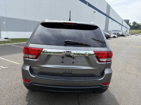 2012 Jeep Grand Cherokee Laredo