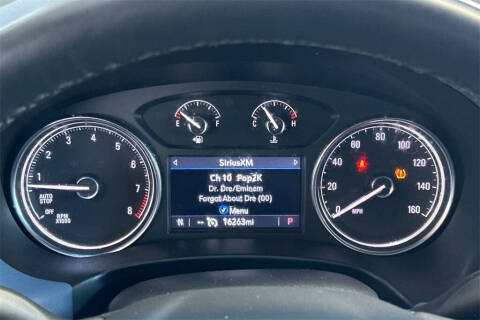 2024 Buick Enclave Essence