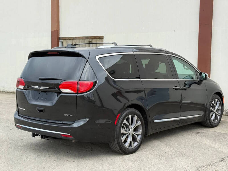2018 Chrysler Pacifica Limited