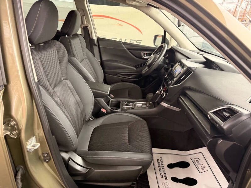 2022 Subaru Forester Premium