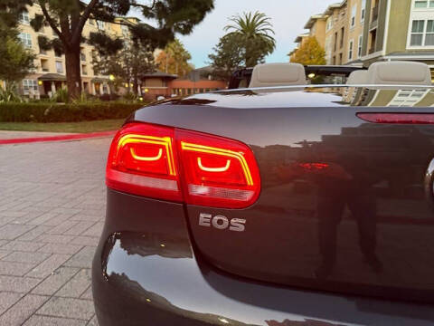 2012 Volkswagen Eos Komfort SULEV