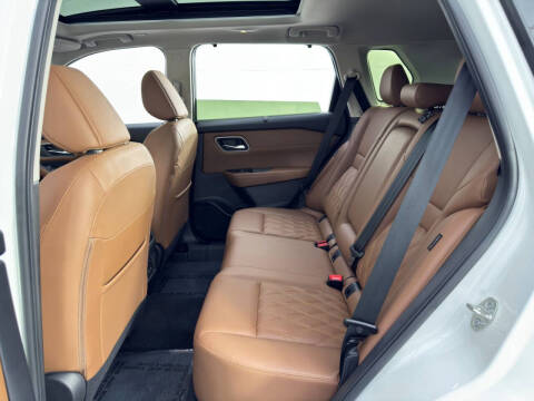 2024 Nissan Rogue Platinum