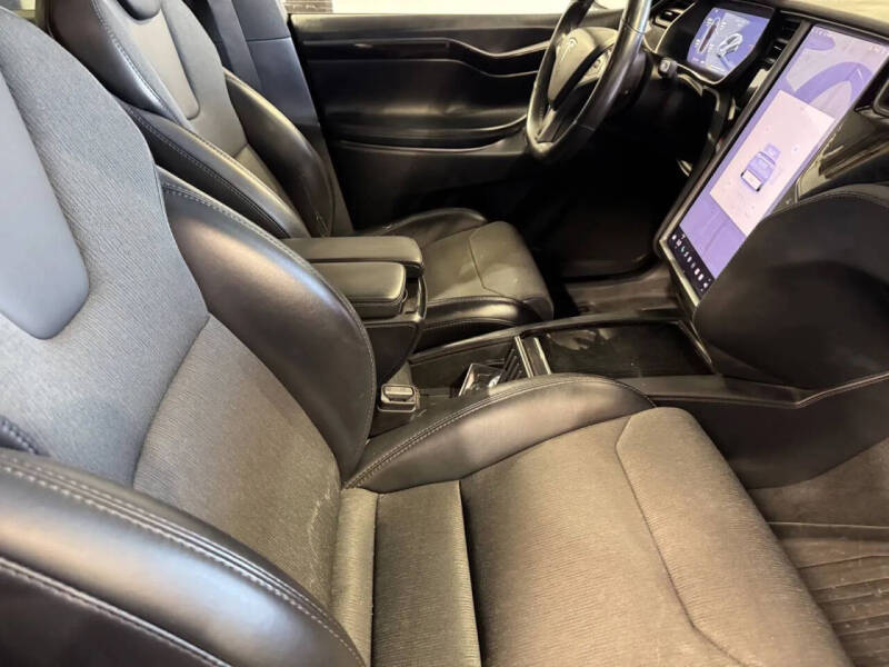 2018 Tesla Model X 75D