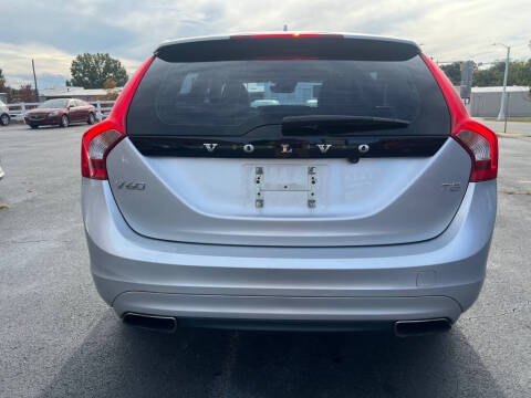 2017 Volvo V60 T5 Premier