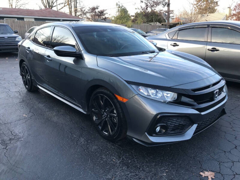 2019 Honda Civic Hatchback Sport photo 2