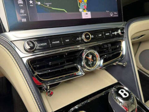 2022 Bentley Flying Spur V8