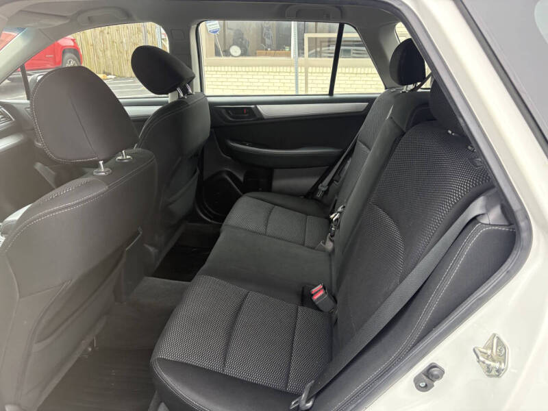 2015 Subaru Outback 2.5i