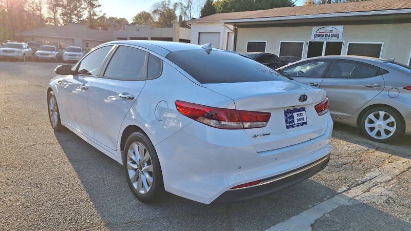 2018 Kia Optima LX