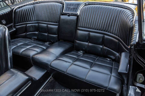 1966 Ford Thunderbird