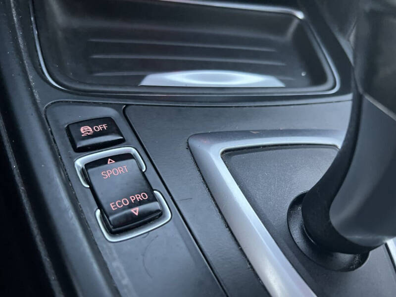 2013 BMW 3 Series 328i