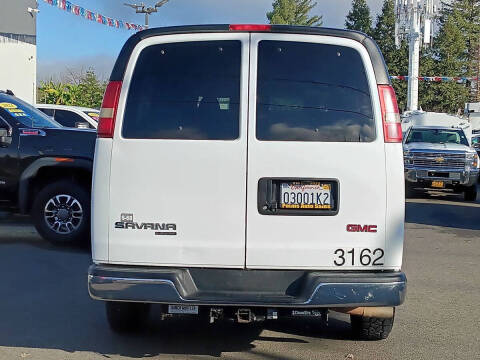 2016 GMC Savana LS 3500