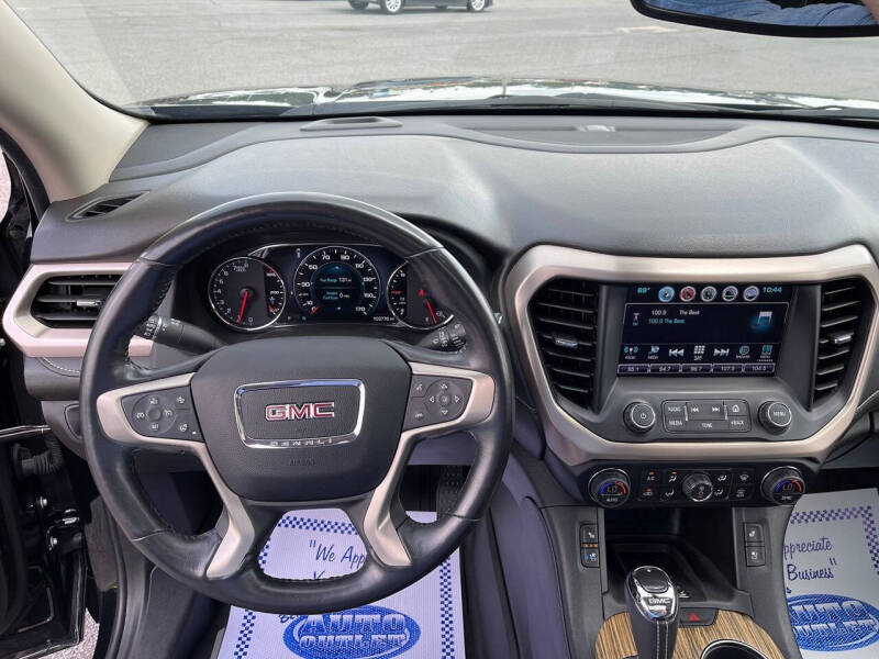 2019 GMC Acadia Denali