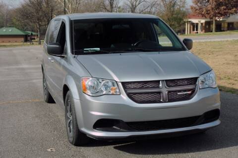 2015 Dodge Grand Caravan for sale at Auto House Superstore in Terre Haute IN