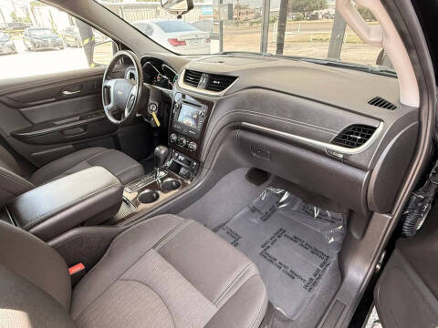 2016 Chevrolet Traverse LT