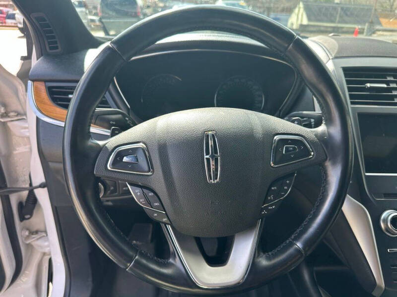 2018 Lincoln MKC Select