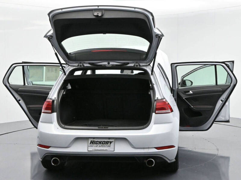 2021 Volkswagen Golf GTI Autobahn