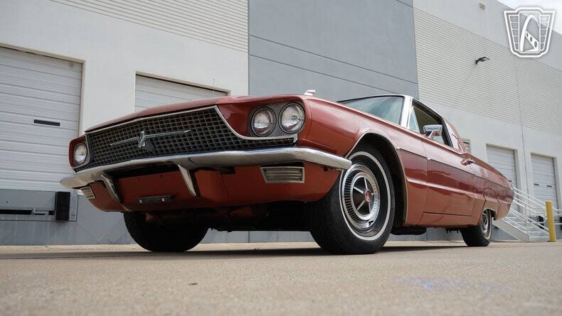 1966 Ford Thunderbird