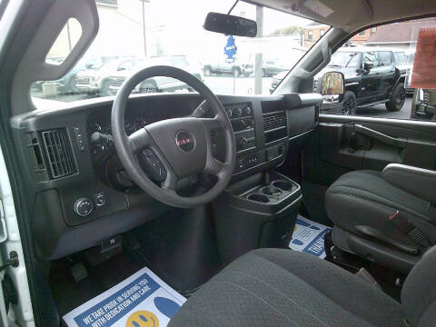 2024 GMC Savana 2500