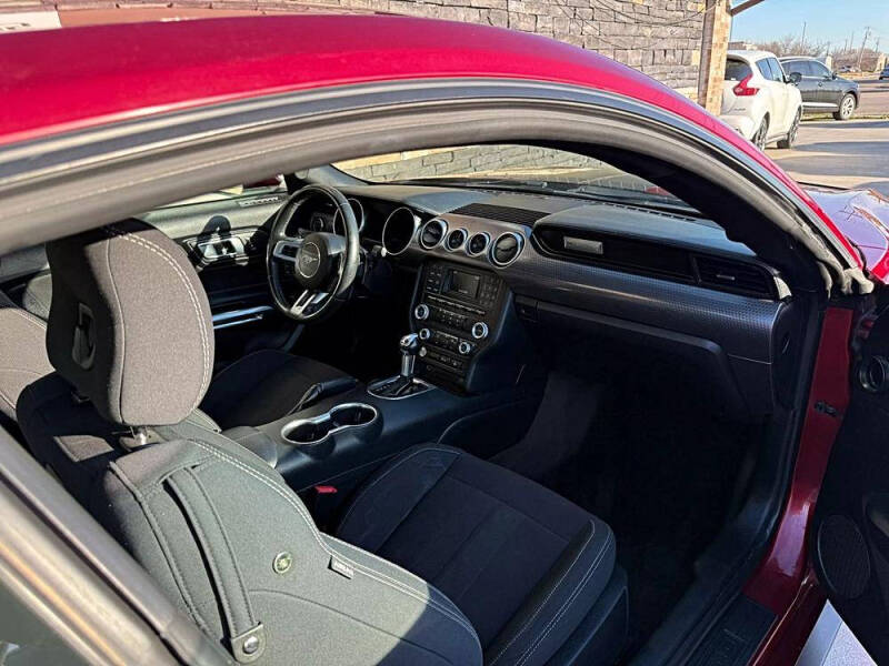 2018 Ford Mustang EcoBoost