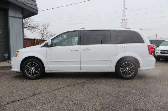 2017 Dodge Grand Caravan SXT photo 8