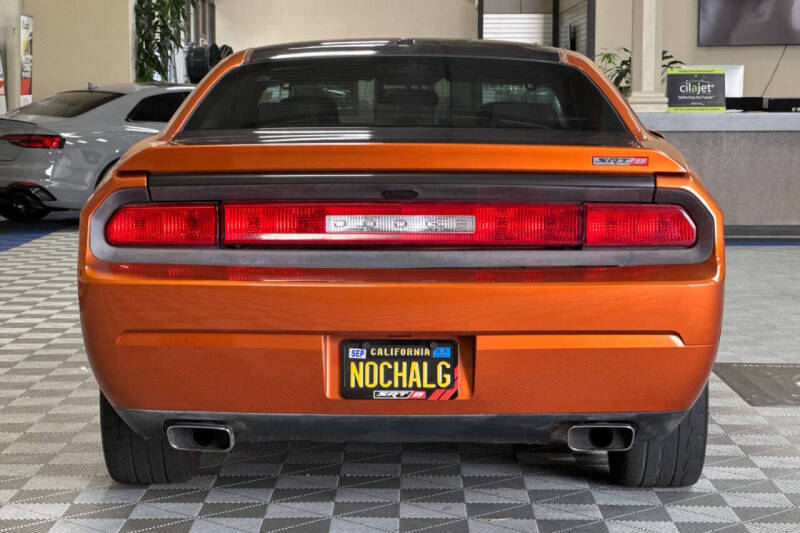 2011 Dodge Challenger SRT8 392