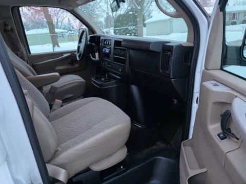 2014 GMC Savana LT 3500