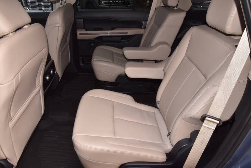 2023 Ford Expedition XLT