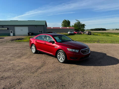 2013 Ford Taurus for sale at Car Connection in Tea SD