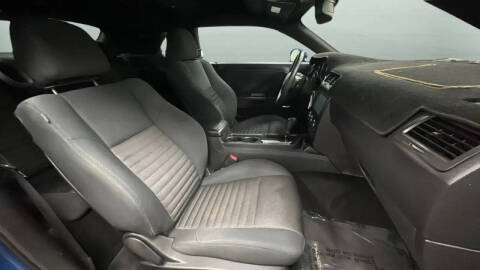 2012 Dodge Challenger SXT