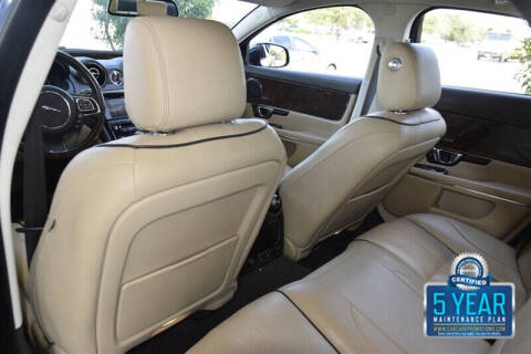 2016 Jaguar XJ R-Sport