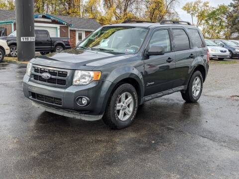 2009 Ford Escape Hybrid for sale at Innovative Auto Sales,LLC in Belle Vernon PA