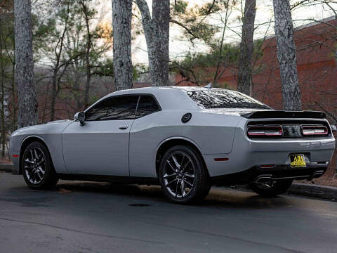 2021 Dodge Challenger SXT