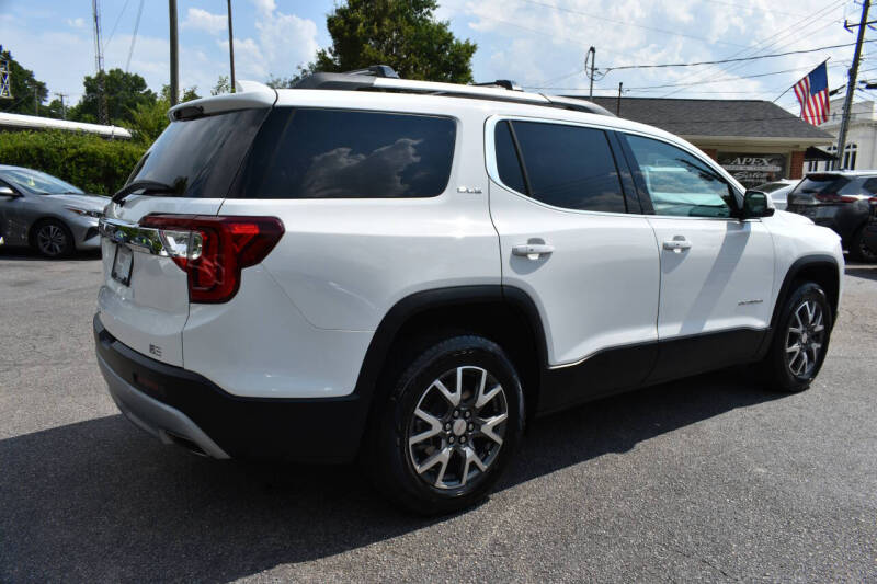 2023 GMC Acadia SLE