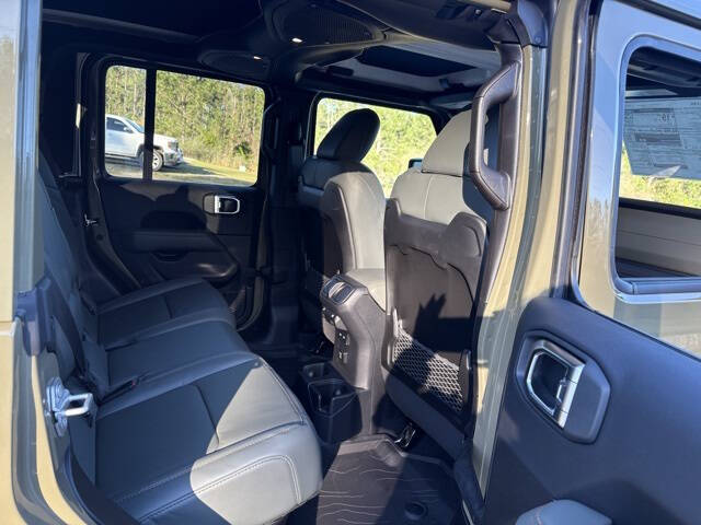 2025 Jeep Gladiator Mojave