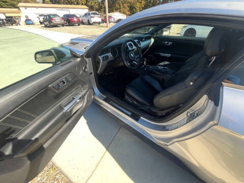 2015 Ford Mustang EcoBoost Premium