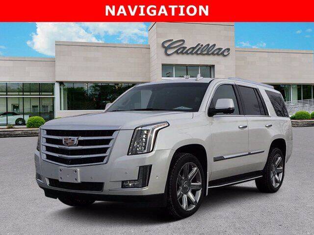 2017 Cadillac Escalade for sale at Uftring Weston Pre-Owned Center in Peoria IL