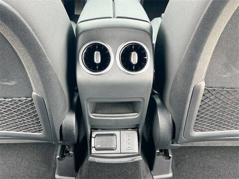 2025 Mercedes-Benz GLB GLB 250 4MATIC