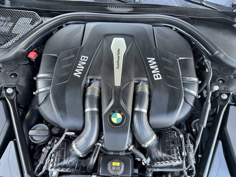 2017 BMW 7 Series 750i xDrive