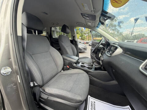 2018 Kia Sorento LX