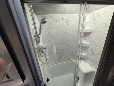 2021 Crossroads RV CE3891MK21