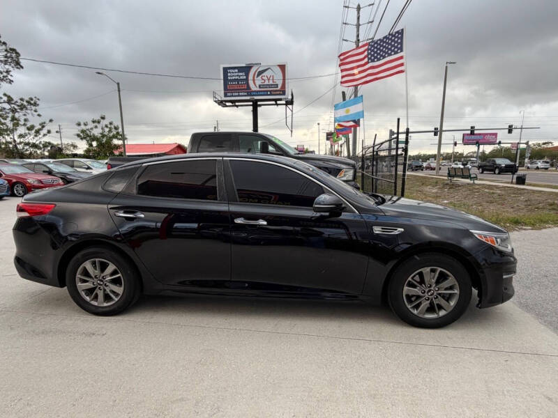 2017 Kia Optima LX