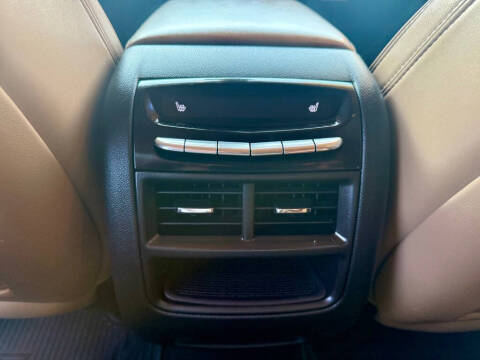 2018 Cadillac XT5 Platinum