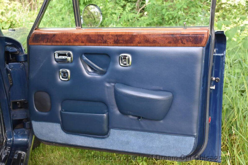 1976 Rolls-Royce Silver Shadow