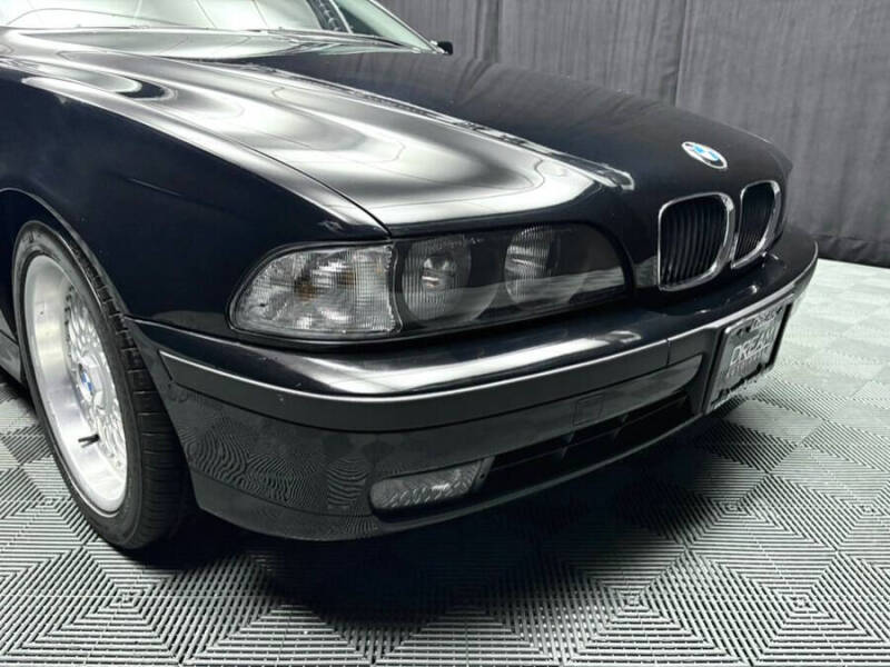 2000 BMW 5 Series 528i
