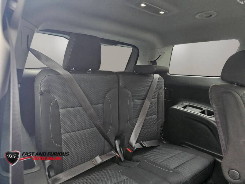 2022 GMC Acadia SLE