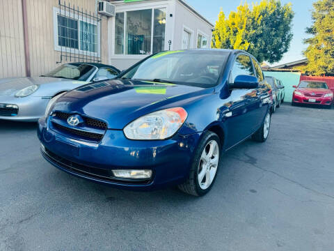 2011 Hyundai Accent for sale at Ronnie Motors LLC in San Jose CA