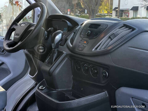 2023 Ford Transit 250