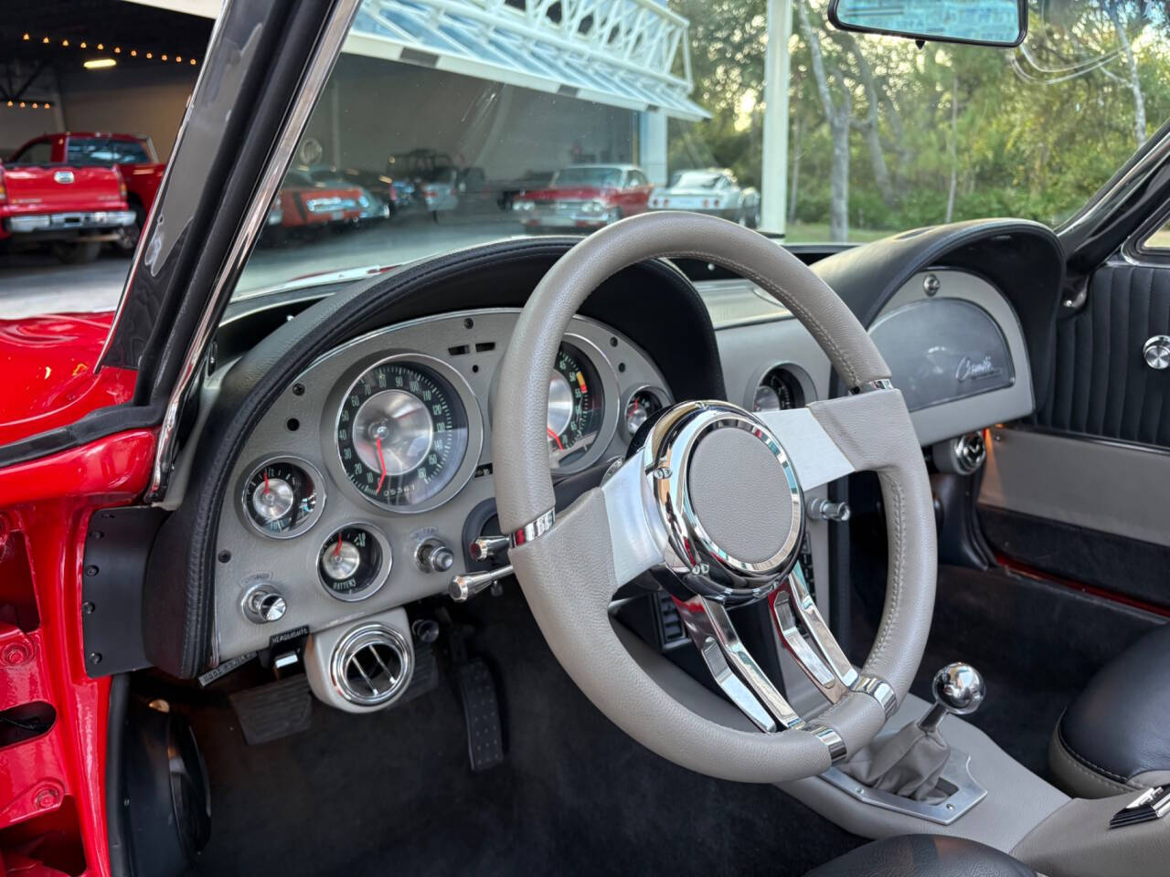 1963 Chevrolet Corvette 31