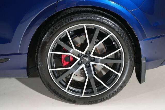 2019 Audi Q8 quattro Prestige 55 TFSI