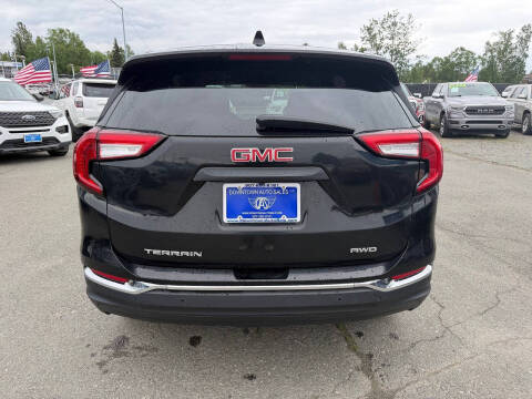 2023 GMC Terrain SLE